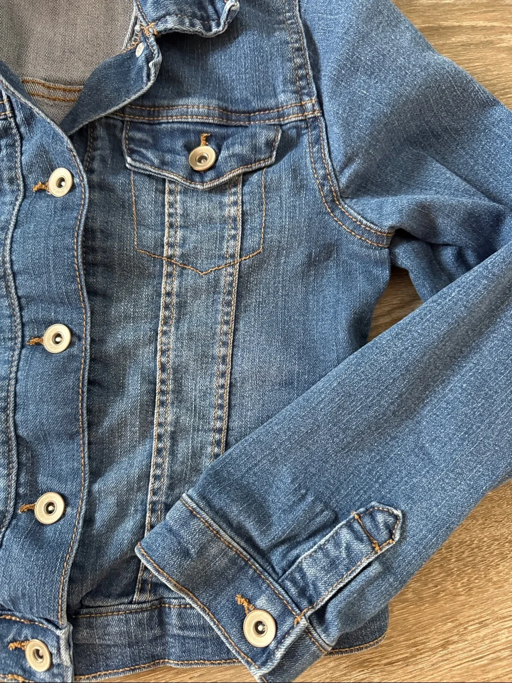 The Children's Place Medium Blue Denim Jacket. Classic and like new
